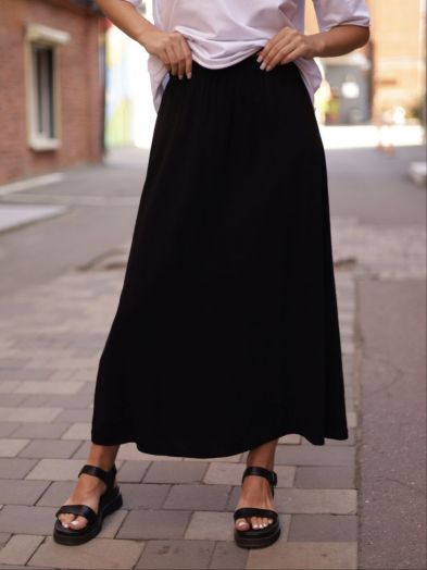 Юбка из крапивы черная