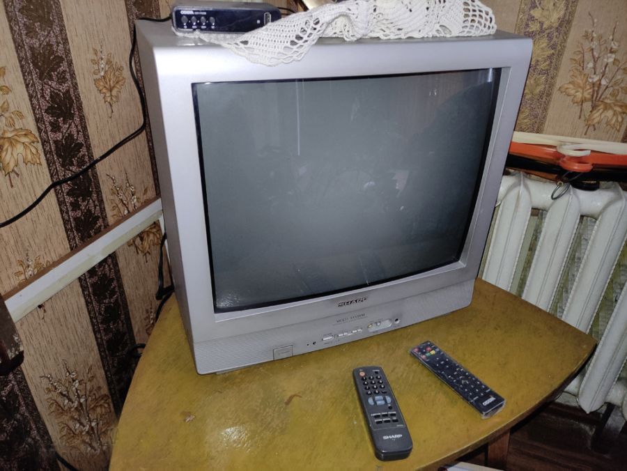 Телевизор SHARP 54"