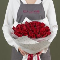 Розы красные 40 см в оформлении (от 15шт.)