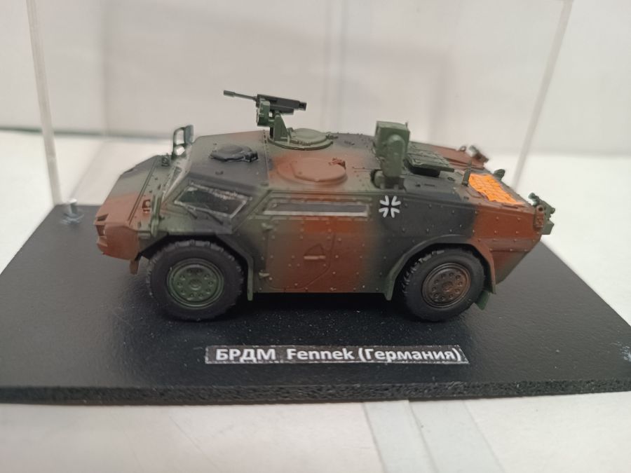 БРДМ Fennek (1/72) Германия