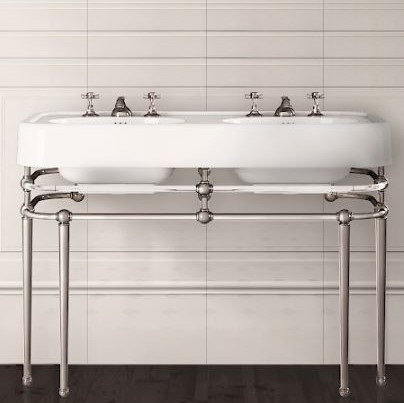 Консоль под раковину Devon&Devon Crystal Memphis Console 123,8х54,7 цена от 340 873 ₽ Фото Консоль под раковину Devon&Devon Crystal Memphis Console 123,8х54,7