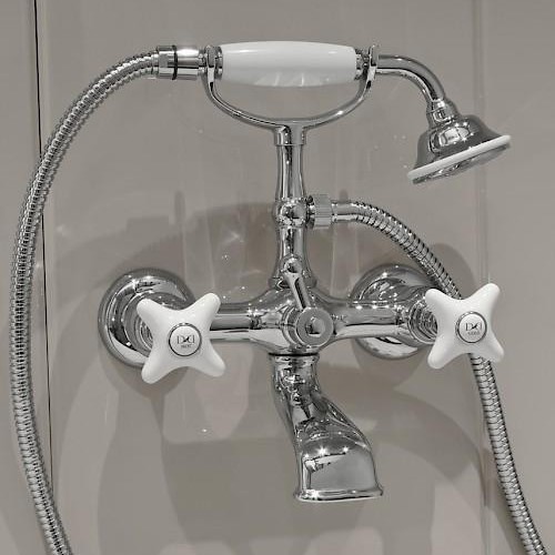 Смеситель для ванны и душа Devon&Devon White Rose UTWR733