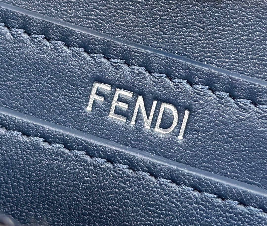 Сумка Peekaboo ISeeU 20х10,5х15 см