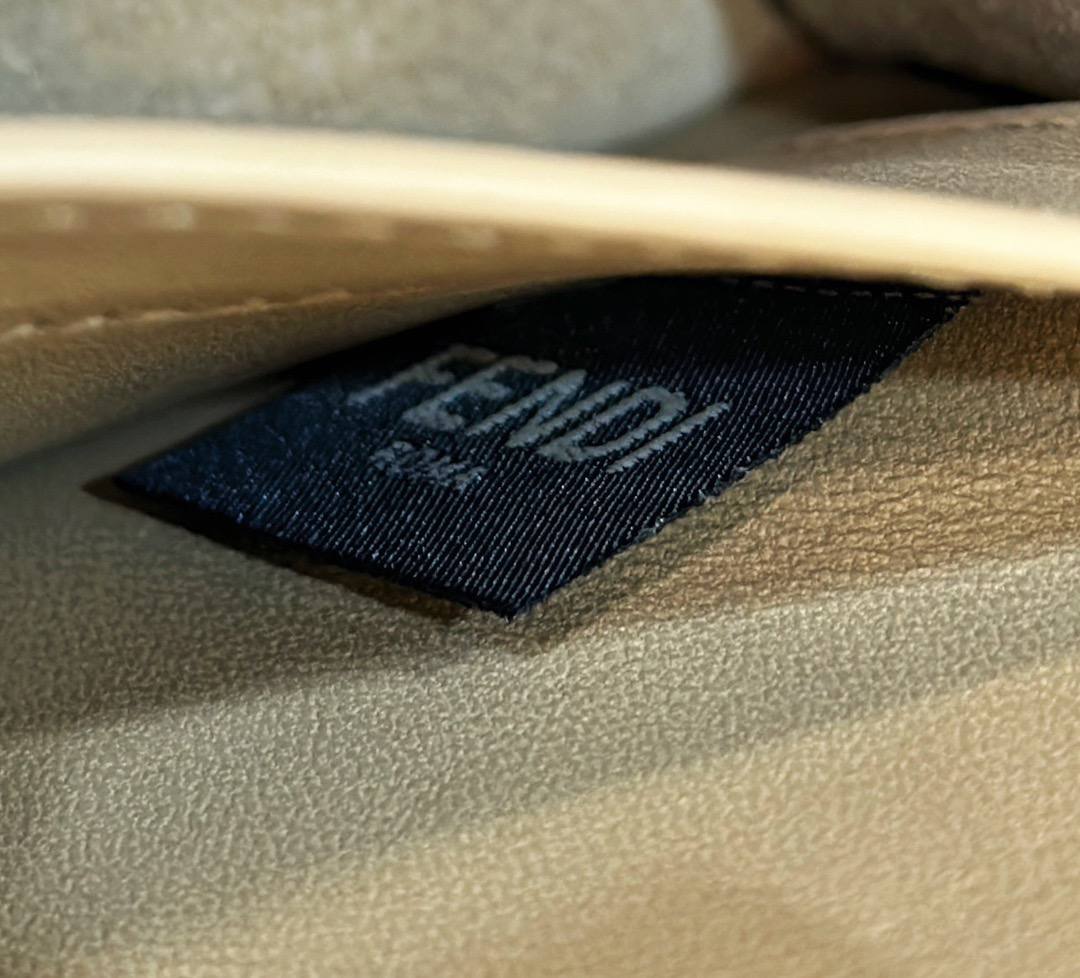 Сумка Peekaboo ISeeU 20х10,5х15 см