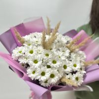 Монобукет из хризантем с тритикумом
