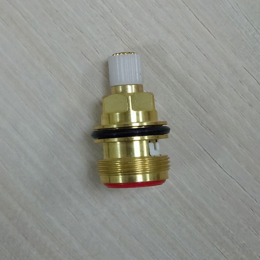 Кран-букса Lemark для фильтра lm3074c и lm3761...