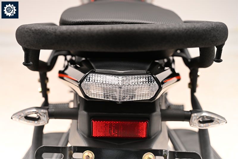 LED-свет CHAMP CP110-13C