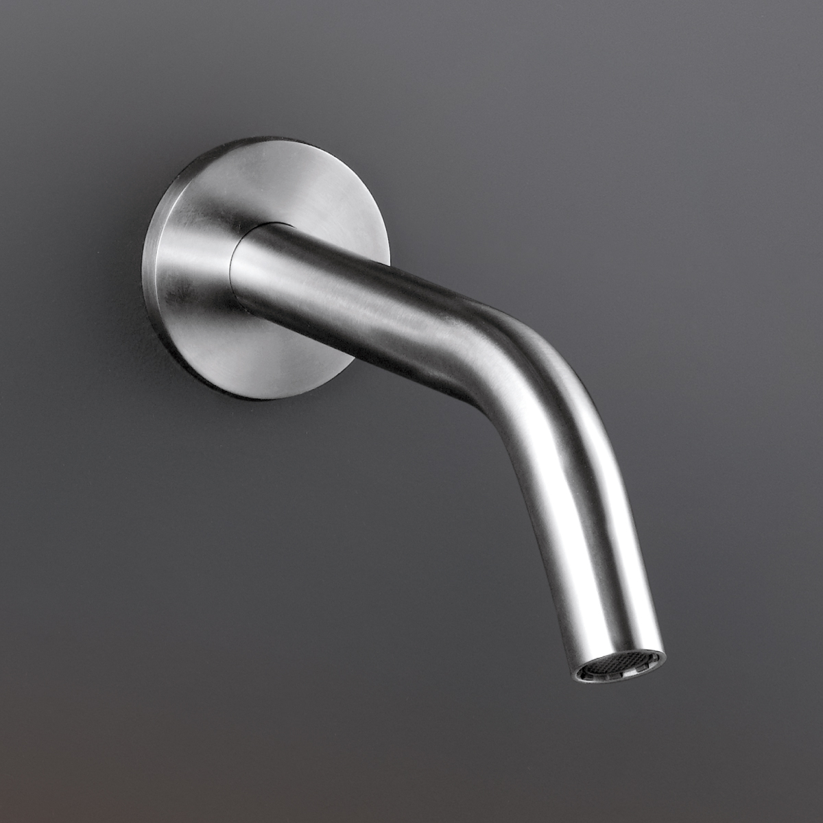 Встраиваемый излив Cea Design FRE01 20,5 см цена от 34 799 ₽ Фото Встраиваемый излив Cea Design FRE01 20,5 см