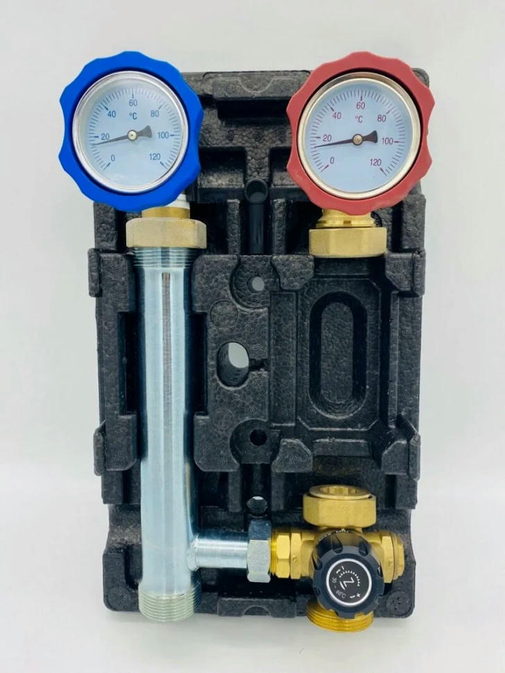 Насосная группа с термостатическим смесителем, подача справа ZEISSLER