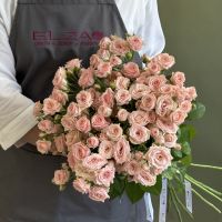 Нежная кустовая роза от 7шт