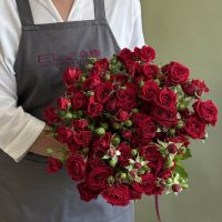 Красная кустовая роза от 7шт