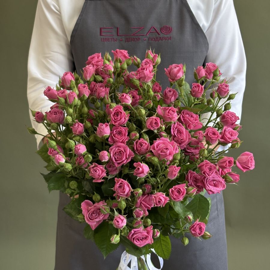 Розовая кустовая роза от 7шт