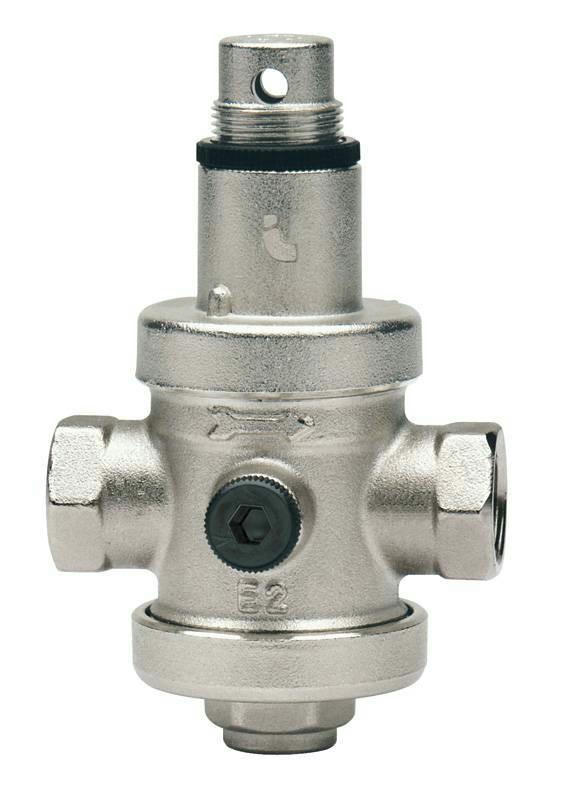 Редуктор давления ВВ 2 1/2" 1-6 бар PN25 под аксиальный манометр 1/4", никелированный EUROPRESS Itap