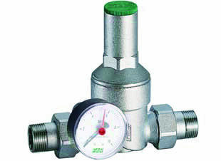 Редуктор НН 1 1/2 с манометром, хромированный FAR