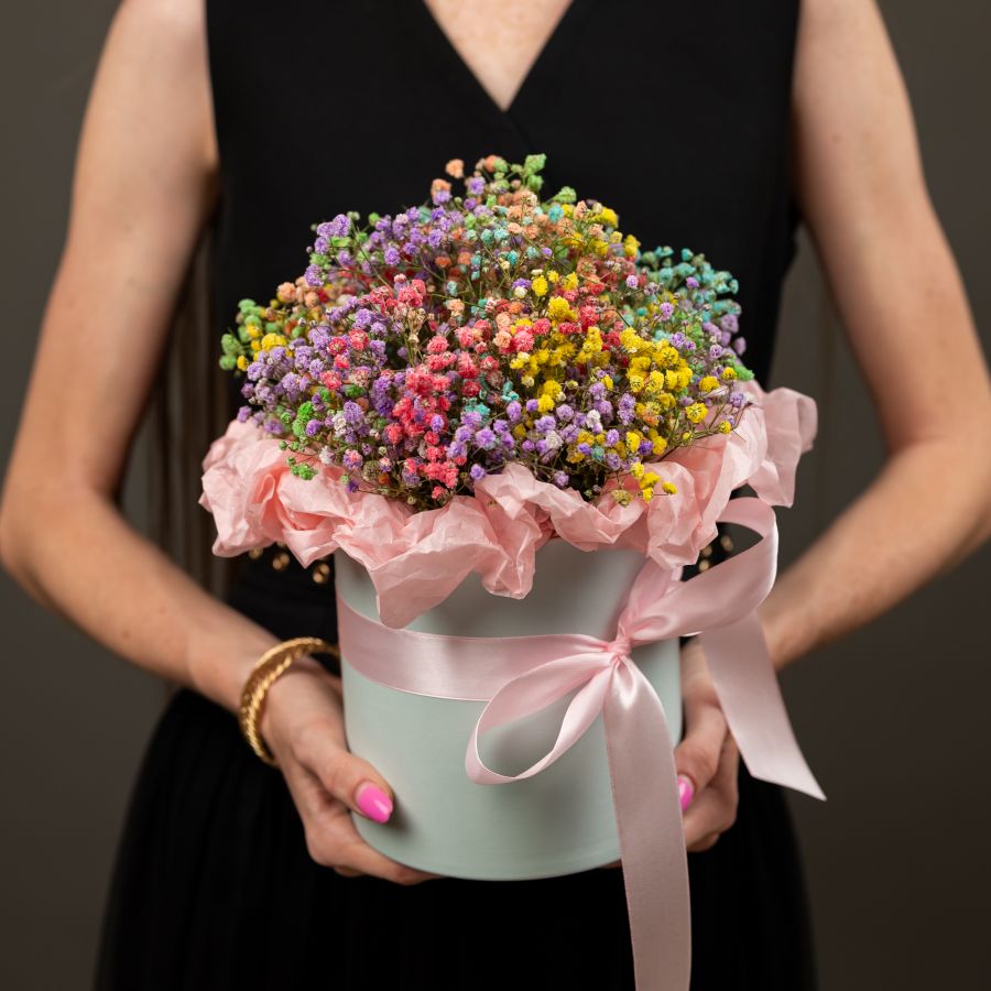 шляпа С цветная гиспофила