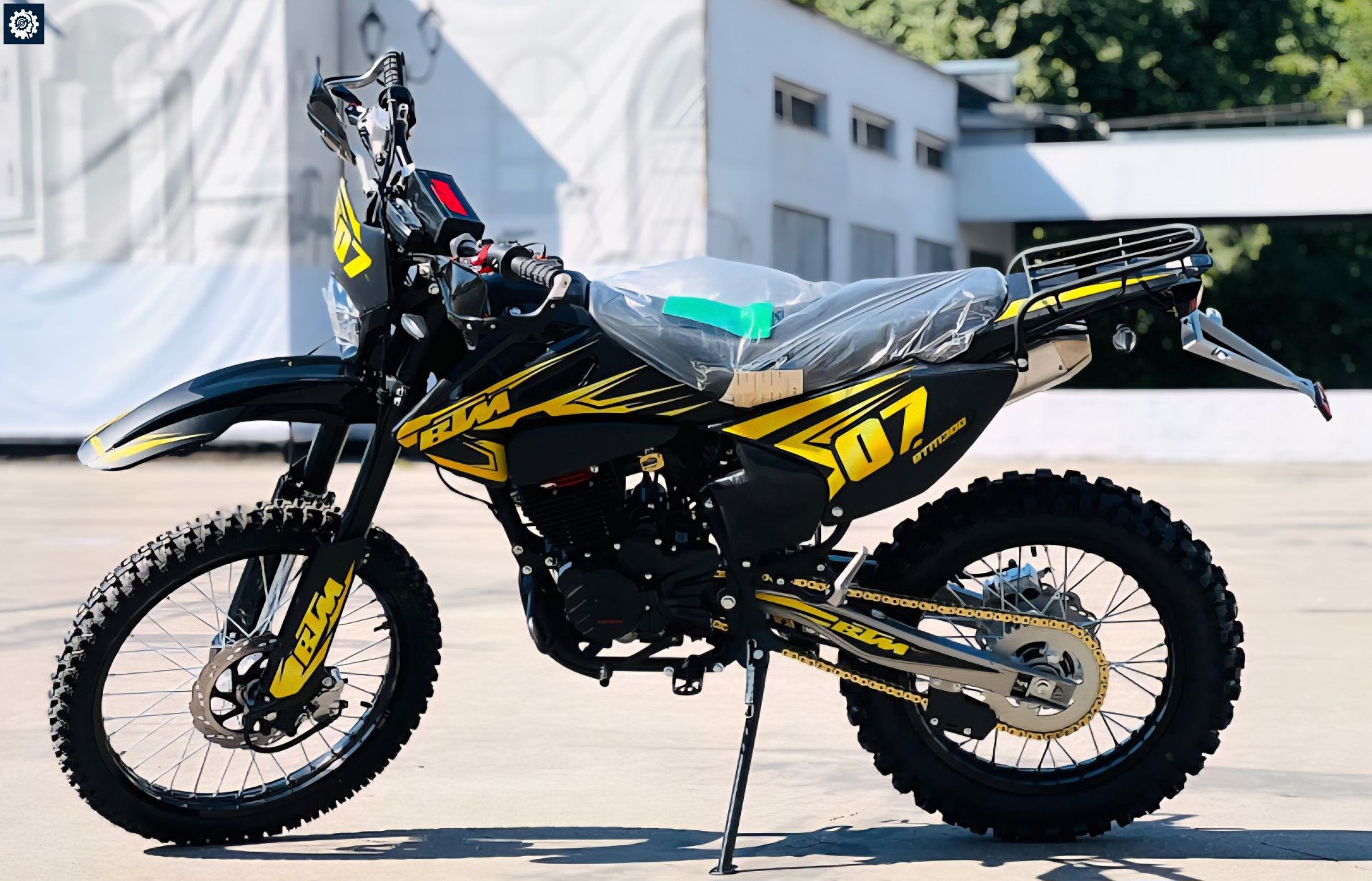 BTM Enduro 07 - вид слева