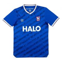 Домашняя форма Ipswich Town 25/26