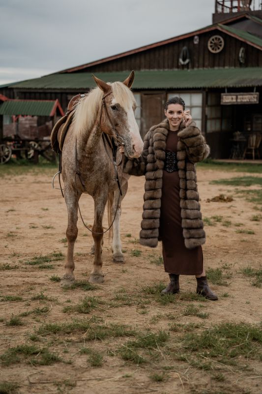 Женская шуба из соболя баргузинского