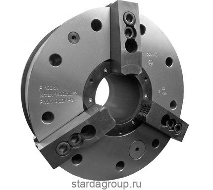 Полый токарный патрон для обработки труб со встроенным пневмоприводом ППТ-450.140