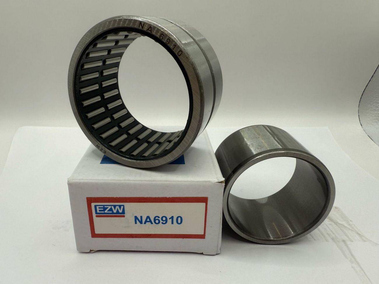 Подшипник NA 6910