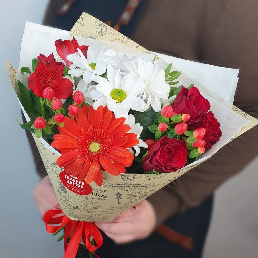 Букет на 1 сентября с ягодами