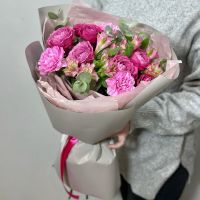 Розовый букет на 1 сентября