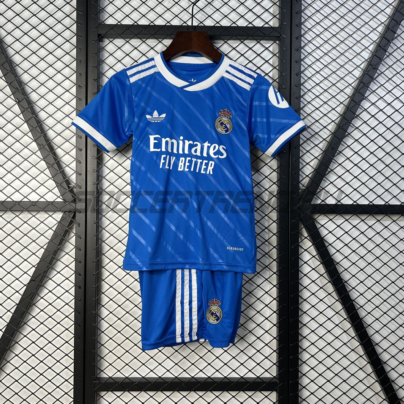 Детский комплект Real Madrid(резервная форма) 25/26
