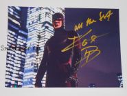Автограф: Чарли Кокс. Сорвиголова / Daredevil