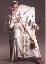 Автограф: Джуд Лоу. Молодой Папа / The Young Pope