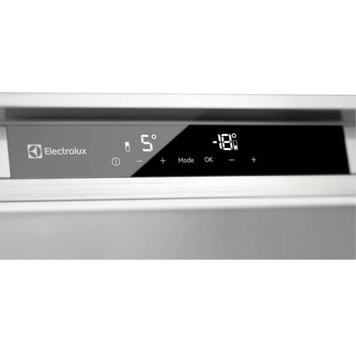 Встраиваемый холодильник Electrolux LNS9TE19S