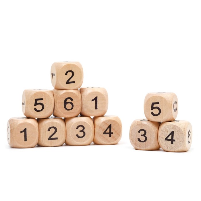 Кубики игральные 2?2 см, набор 100 шт.