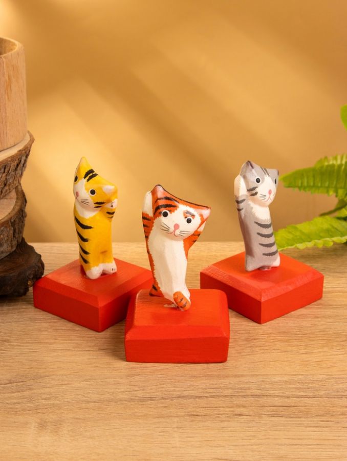 Сувенир на подставке «Котенок», 5?5?9 см, дерево, МИКС