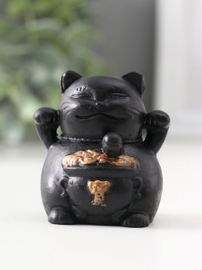 Фигурка гипс «Кот манэки-нэки», 5.5?5?5 см, чёрная
