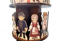 Демонстрационно-игровой набор НАРОДЫ РОССИИ + ПОДСТАВКА для демонстрации