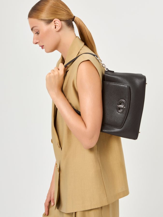 Сумка через плечо LABBRA L-17512F black Сумка через плечо LABBRA L-17512F black