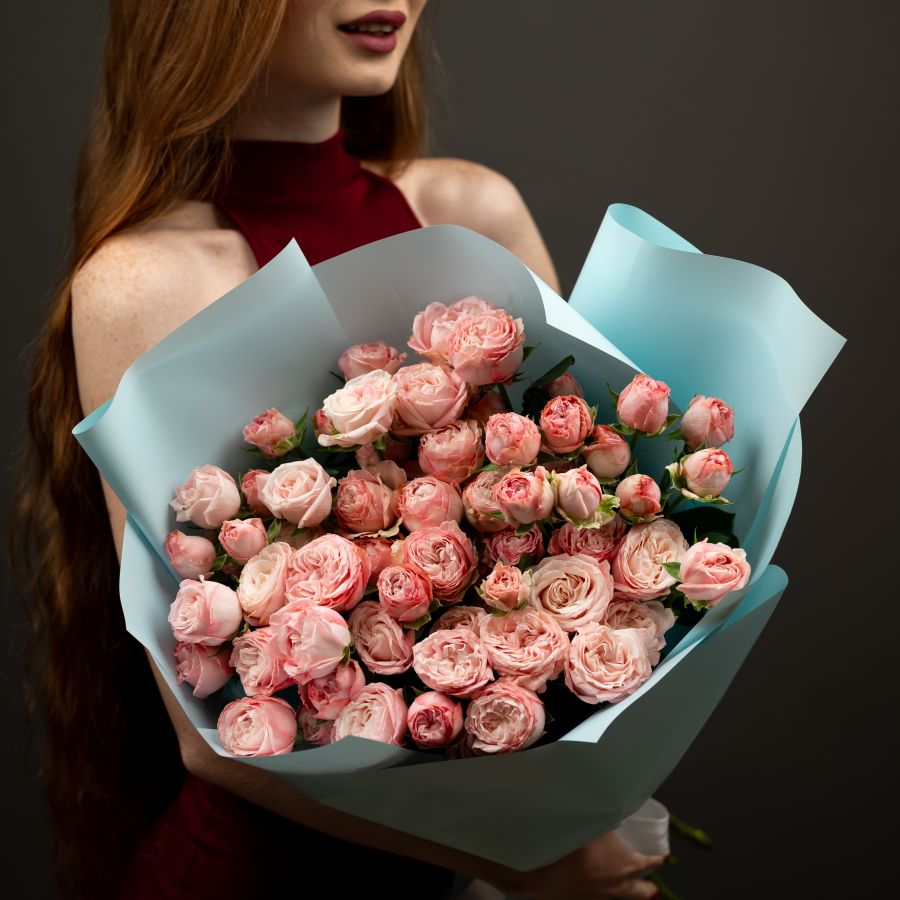 Кустовая роза (сорт Модам Бомбастик) 15 шт