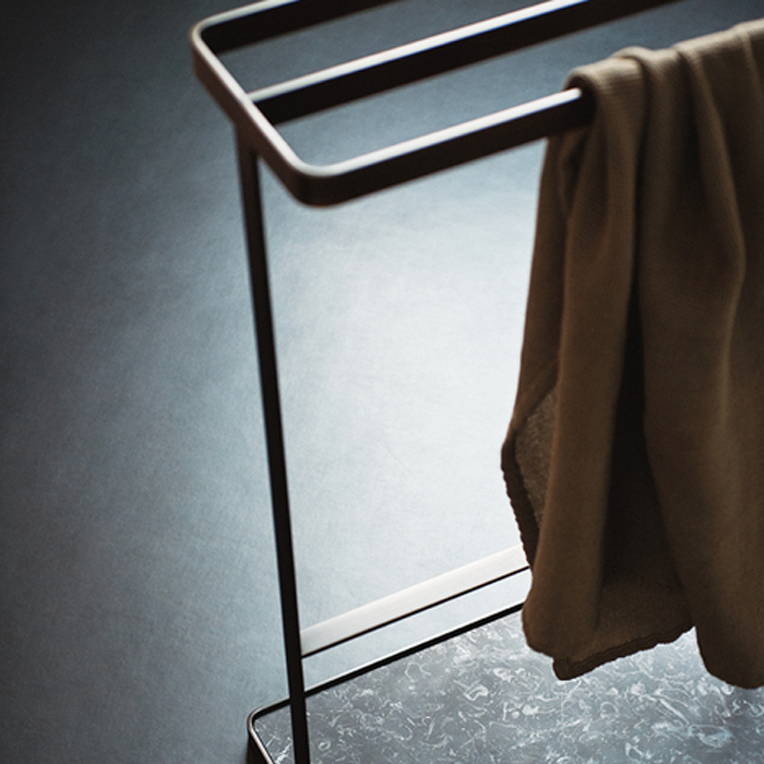 Изображение Полотенцедержатель напольный Agape Memory AMEM862BRNM 48x18x9 см