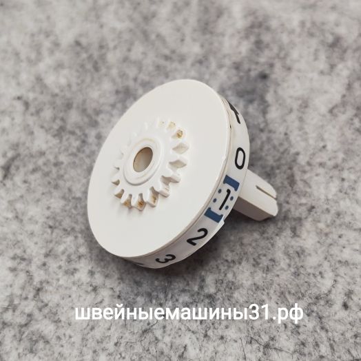 Индикатор длины стежка Jaguar 979 и др. (уценка - царапины). Диаметр отверстия 5 мм; диаметр 35,5 мм.     Цена 195 руб.
