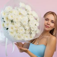 Букет из 9 махровых хризантем в упаковке