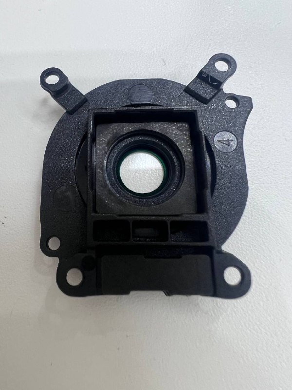 Tecno pova 5 pro 5g стекло камеры в сборе с рамкой оригинал с разбора