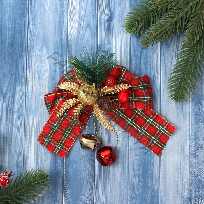 Ёлочная игрушка «Зимнее волшебство. Новогодний стиль» пластик, бант клетка ягоды, 14x11 см, красный
