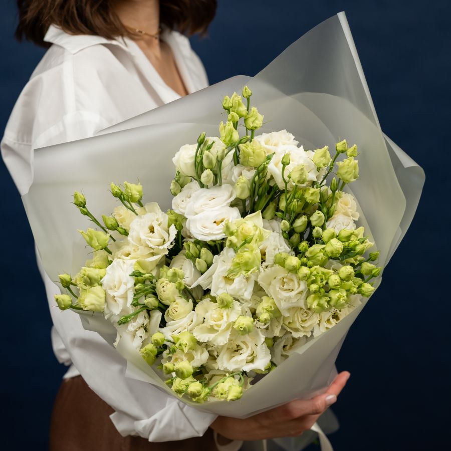 15 белых эустом