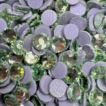 A2 Стразы ГОРЯЧЕЙ Фиксации Chrysolite SS16