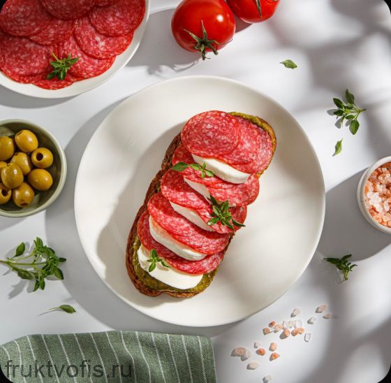 Колбаса Салями 150 г, сырокопченая Итальянская Останкино, нарезка