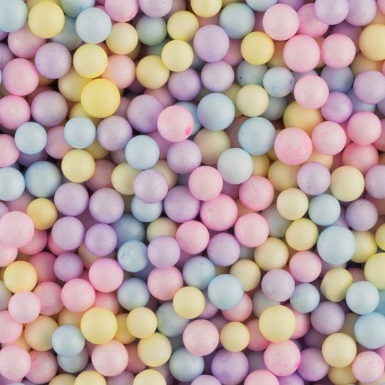 Ассорти макарун крупные пенопластовые шарики