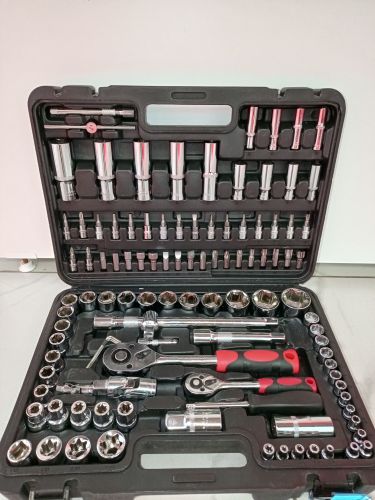 Автоинструмент набор 108pcs 1/4" 1/2" Dr.Socket set