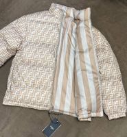 Пуховик женский FENDI