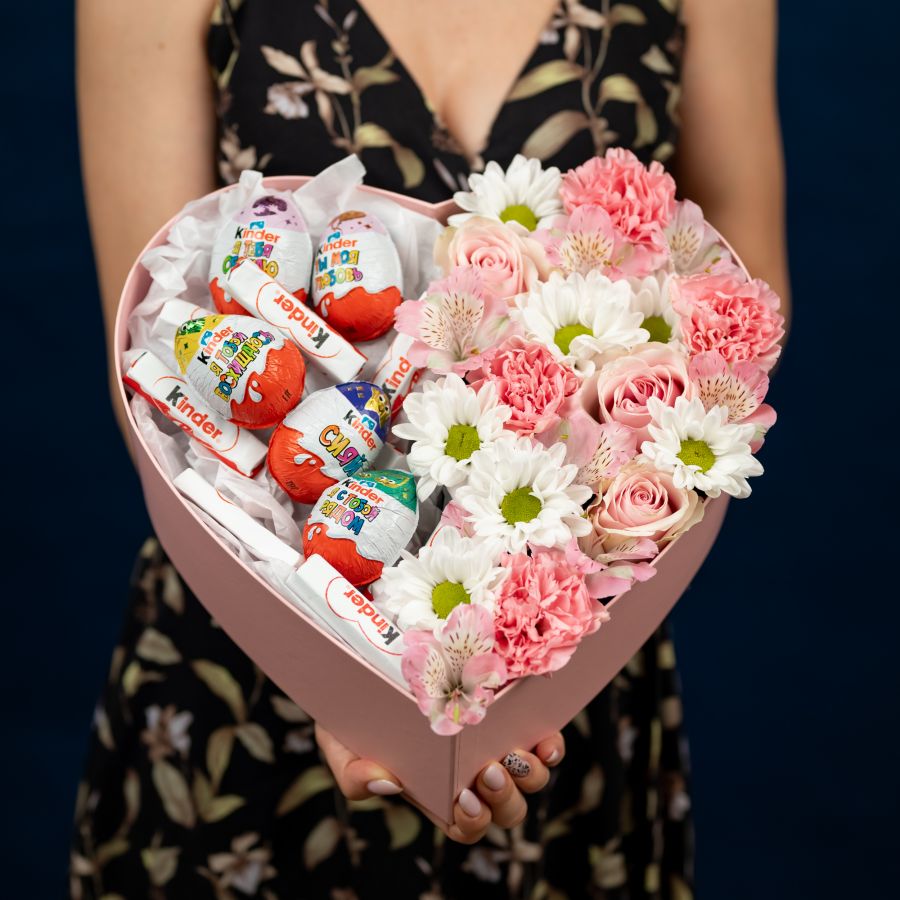 Сердце с киндерами размер М