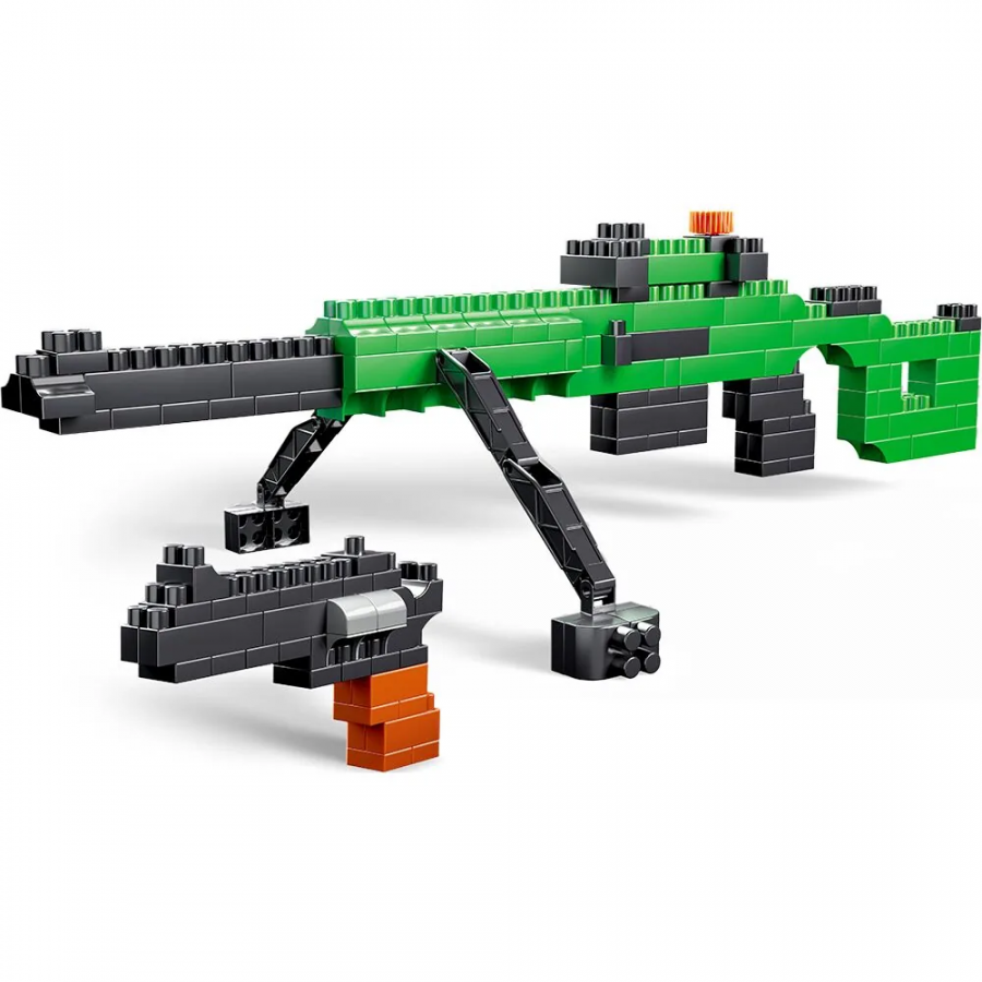 Снайперская винтовка Драгунова и пистолет ТТ