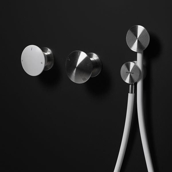 Изображение Однорычажный белый смеситель Antonio Lupi Mayday MAYDAY